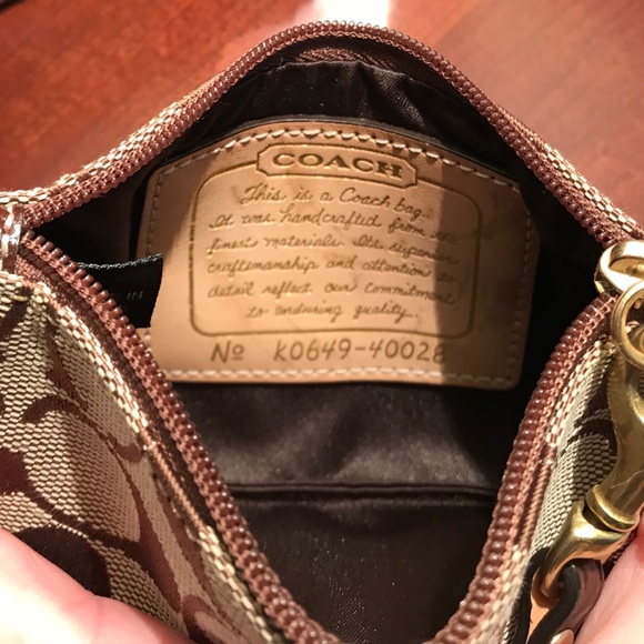 🔸NWOT COACH Wristlet 🔸 - Picture 6 of 8